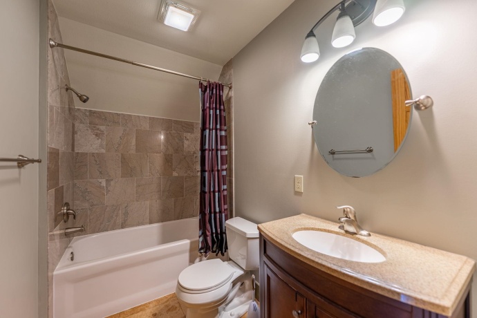 166 ROCKY HILL, GALENA, Illinois 61036, 3 Bedrooms Bedrooms, ,4 BathroomsBathrooms,House,For Sale,ROCKY HILL,202506448