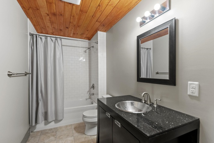 166 ROCKY HILL, GALENA, Illinois 61036, 3 Bedrooms Bedrooms, ,4 BathroomsBathrooms,House,For Sale,ROCKY HILL,202506448