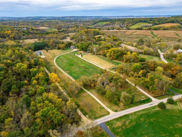 166 ROCKY HILL, GALENA, Illinois 61036, 3 Bedrooms Bedrooms, ,4 BathroomsBathrooms,House,For Sale,ROCKY HILL,202506448