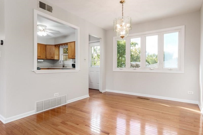 7924 WESTVIEW, WOODRIDGE, Illinois 60517, 5 Bedrooms Bedrooms, ,2 BathroomsBathrooms,House,For Sale,WESTVIEW,202506452