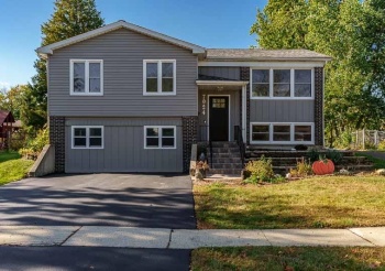 7924 WESTVIEW, WOODRIDGE, Illinois 60517, 5 Bedrooms Bedrooms, ,2 BathroomsBathrooms,House,For Sale,WESTVIEW,202506452