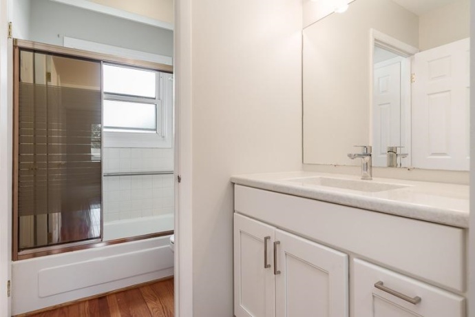 7924 WESTVIEW, WOODRIDGE, Illinois 60517, 5 Bedrooms Bedrooms, ,2 BathroomsBathrooms,House,For Sale,WESTVIEW,202506452