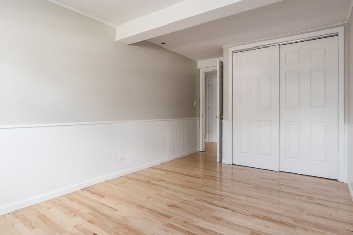 7924 WESTVIEW, WOODRIDGE, Illinois 60517, 5 Bedrooms Bedrooms, ,2 BathroomsBathrooms,House,For Sale,WESTVIEW,202506452