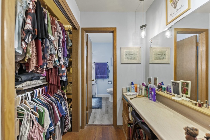 437 Edgewood, BELVIDERE, Illinois 61008, 3 Bedrooms Bedrooms, ,2 BathroomsBathrooms,House,For Sale,Edgewood,202506453