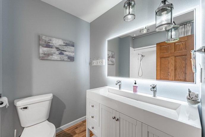 437 Edgewood, BELVIDERE, Illinois 61008, 3 Bedrooms Bedrooms, ,2 BathroomsBathrooms,House,For Sale,Edgewood,202506453