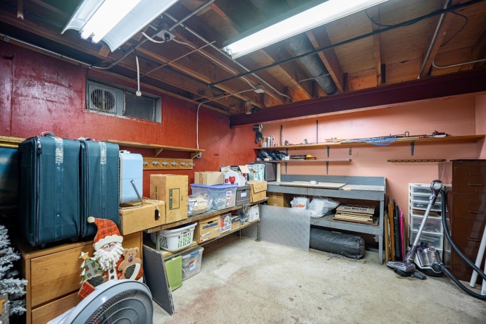 437 Edgewood, BELVIDERE, Illinois 61008, 3 Bedrooms Bedrooms, ,2 BathroomsBathrooms,House,For Sale,Edgewood,202506453