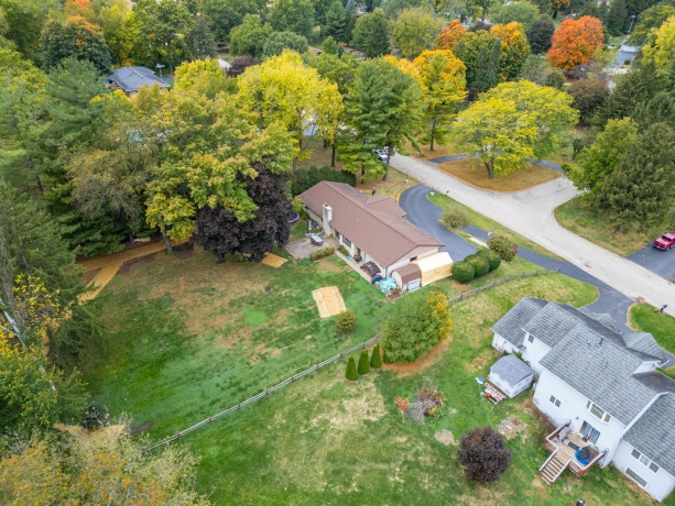 437 Edgewood, BELVIDERE, Illinois 61008, 3 Bedrooms Bedrooms, ,2 BathroomsBathrooms,House,For Sale,Edgewood,202506453