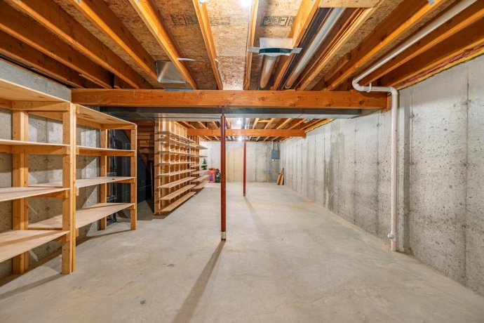 1005 Arapaho, FREEPORT, Illinois 61032, 2 Bedrooms Bedrooms, ,2 BathroomsBathrooms,Condominium,For Sale,Arapaho,202506454