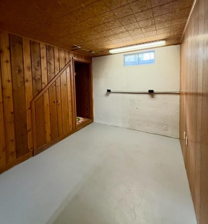 1111 Kingsway, ROCKFORD, Illinois 61108, 2 Bedrooms Bedrooms, ,1 BathroomBathrooms,House,For Sale,Kingsway,202506461