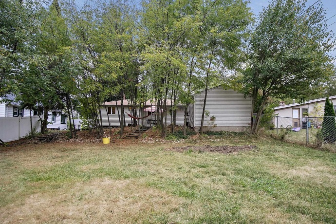 1111 Kingsway, ROCKFORD, Illinois 61108, 2 Bedrooms Bedrooms, ,1 BathroomBathrooms,House,For Sale,Kingsway,202506461