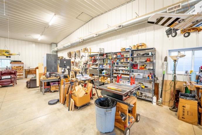 10477 (10 AC) Telegraph, WINNEBAGO, Illinois 61088, 4 Bedrooms Bedrooms, ,3 BathroomsBathrooms,House,For Sale,Telegraph,202506462