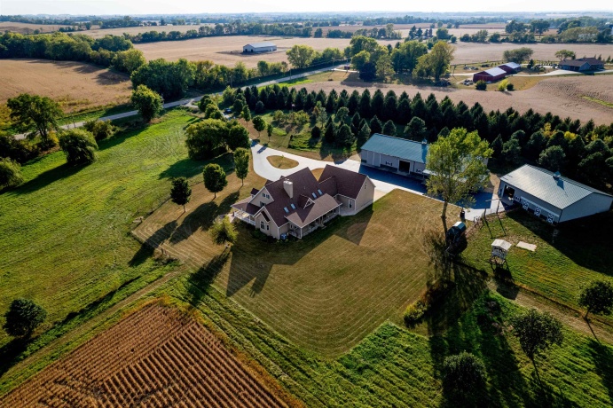 10477 (10 AC) Telegraph, WINNEBAGO, Illinois 61088, 4 Bedrooms Bedrooms, ,3 BathroomsBathrooms,House,For Sale,Telegraph,202506462