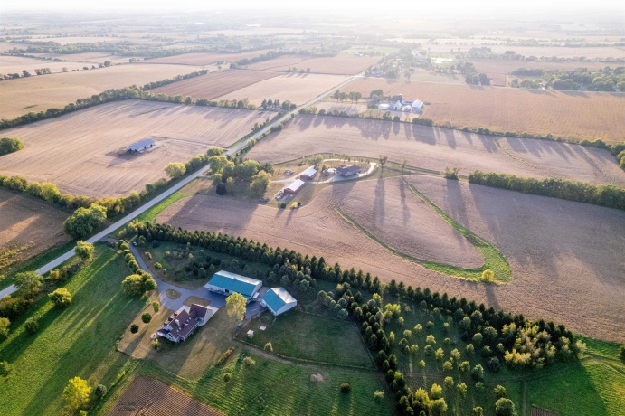 10477 (10 AC) Telegraph, WINNEBAGO, Illinois 61088, 4 Bedrooms Bedrooms, ,3 BathroomsBathrooms,House,For Sale,Telegraph,202506462