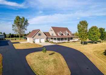 10477 (80 AC) Telegraph, WINNEBAGO, Illinois 61088, 4 Bedrooms Bedrooms, ,3 BathroomsBathrooms,House,For Sale,Telegraph,202506464