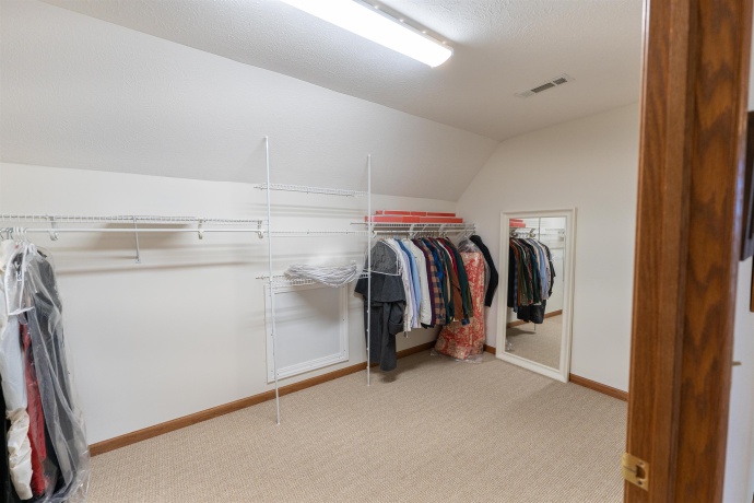 10477 (80 AC) Telegraph, WINNEBAGO, Illinois 61088, 4 Bedrooms Bedrooms, ,3 BathroomsBathrooms,House,For Sale,Telegraph,202506464