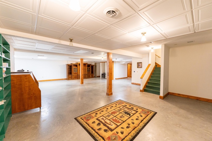 10477 (80 AC) Telegraph, WINNEBAGO, Illinois 61088, 4 Bedrooms Bedrooms, ,3 BathroomsBathrooms,House,For Sale,Telegraph,202506464