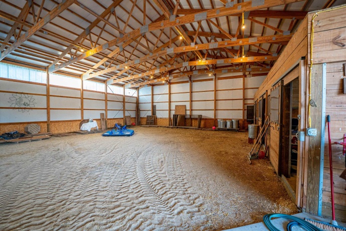 10477 (80 AC) Telegraph, WINNEBAGO, Illinois 61088, 4 Bedrooms Bedrooms, ,3 BathroomsBathrooms,House,For Sale,Telegraph,202506464