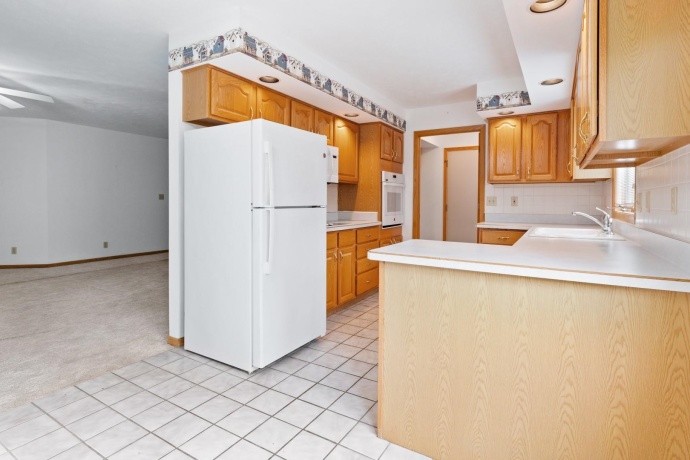 5103 Star Flower, LOVES PARK, Illinois 61111, 2 Bedrooms Bedrooms, ,3 BathroomsBathrooms,Condominium,For Sale,Star Flower,202506470