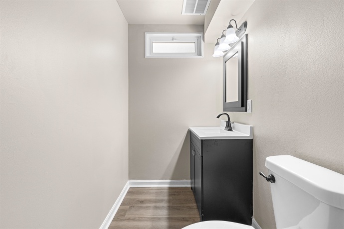 7725 Boulder, LOVES PARK, Illinois 61111, 5 Bedrooms Bedrooms, ,1 BathroomBathrooms,House,For Sale,Boulder,202505789