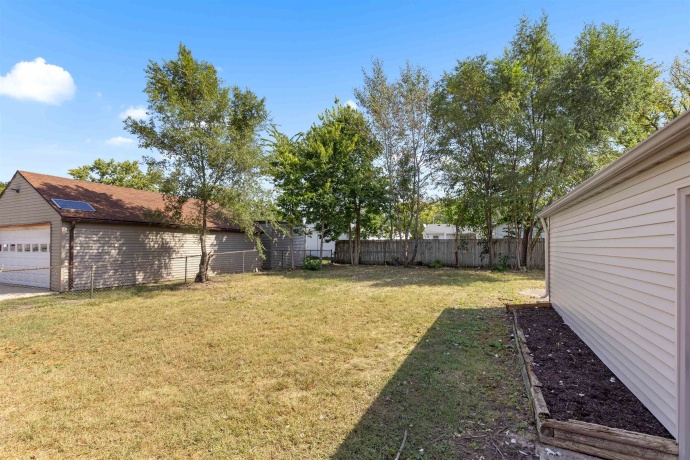 7725 Boulder, LOVES PARK, Illinois 61111, 5 Bedrooms Bedrooms, ,1 BathroomBathrooms,House,For Sale,Boulder,202505789