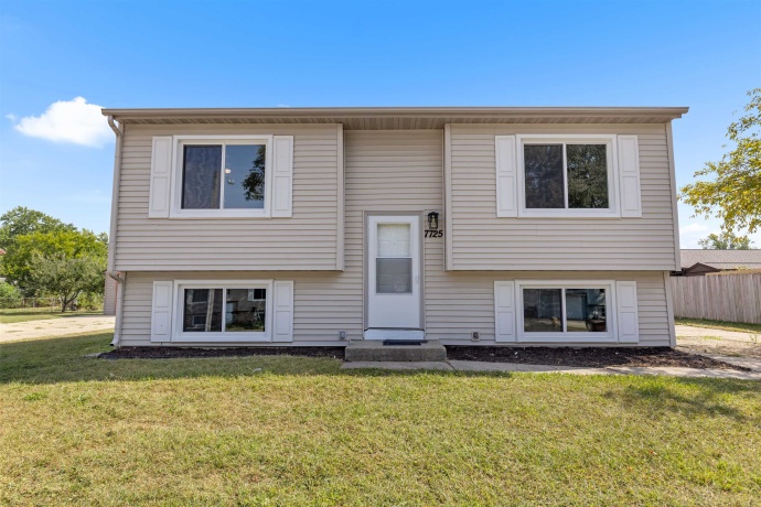 7725 Boulder, LOVES PARK, Illinois 61111, 5 Bedrooms Bedrooms, ,1 BathroomBathrooms,House,For Sale,Boulder,202505789