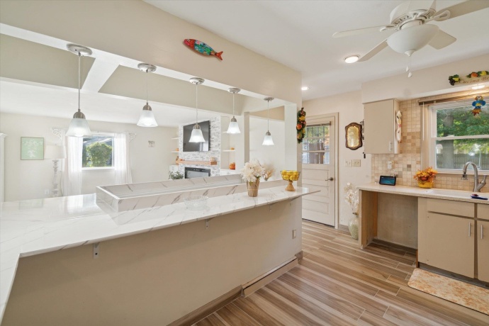 1954 Wisteria, ROCKFORD, Illinois 61107, 3 Bedrooms Bedrooms, ,1 BathroomBathrooms,House,For Sale,Wisteria,202506472