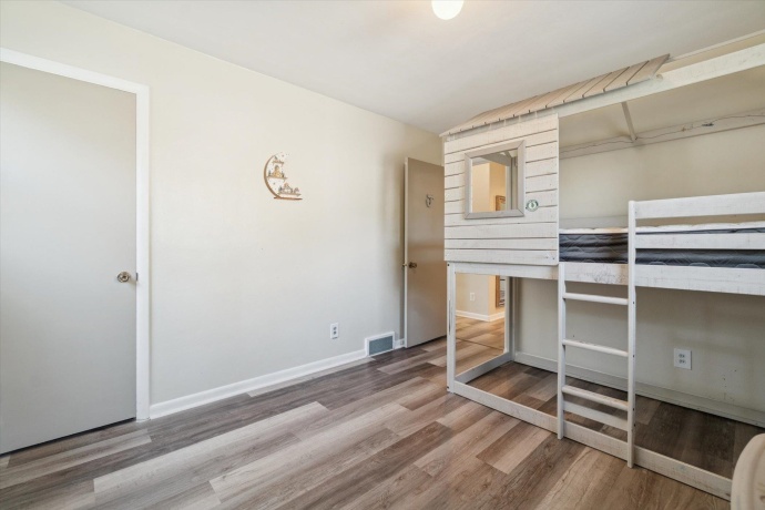 1954 Wisteria, ROCKFORD, Illinois 61107, 3 Bedrooms Bedrooms, ,1 BathroomBathrooms,House,For Sale,Wisteria,202506472