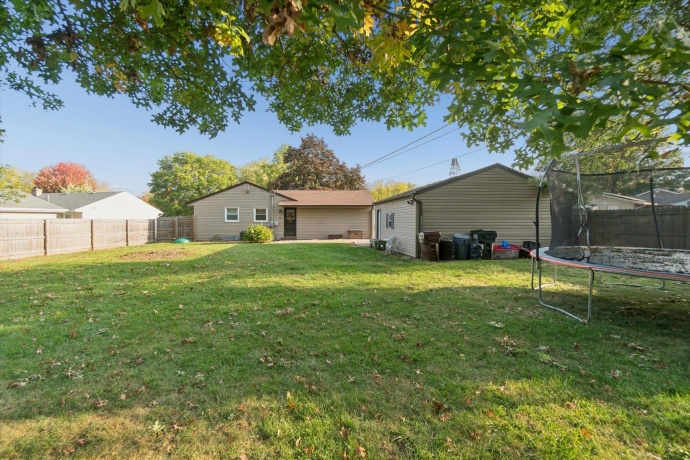 1954 Wisteria, ROCKFORD, Illinois 61107, 3 Bedrooms Bedrooms, ,1 BathroomBathrooms,House,For Sale,Wisteria,202506472