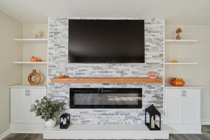 1954 Wisteria, ROCKFORD, Illinois 61107, 3 Bedrooms Bedrooms, ,1 BathroomBathrooms,House,For Sale,Wisteria,202506472