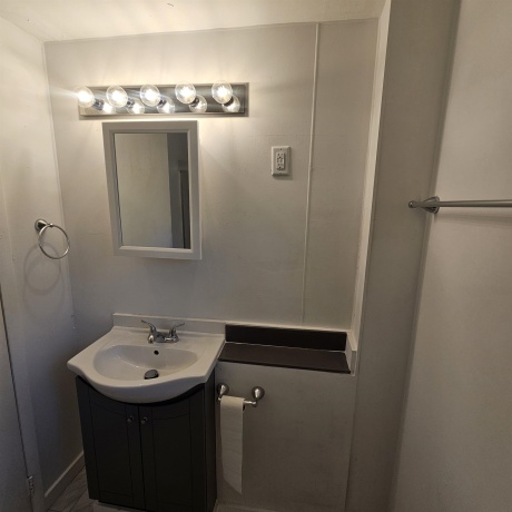 4223 KENNETT, ROCKFORD, Illinois 61101, 2 Bedrooms Bedrooms, ,1 BathroomBathrooms,House,For Sale,KENNETT,202506473