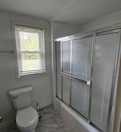 4223 KENNETT, ROCKFORD, Illinois 61101, 2 Bedrooms Bedrooms, ,1 BathroomBathrooms,House,For Sale,KENNETT,202506473