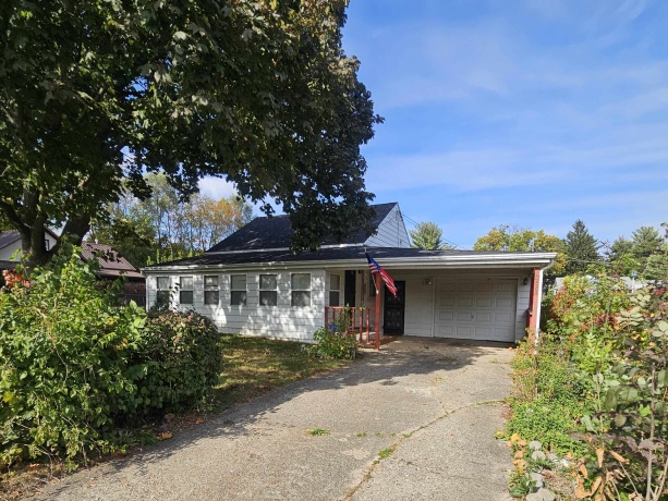 4223 KENNETT, ROCKFORD, Illinois 61101, 2 Bedrooms Bedrooms, ,1 BathroomBathrooms,House,For Sale,KENNETT,202506473