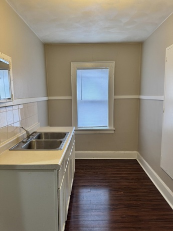 2225 Broadway, ROCKFORD, Illinois 61104, ,3 - 4 Units,For Sale,Broadway,202506475