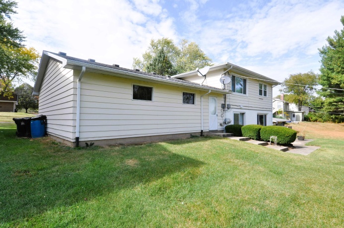 55 GREENFIELD DR #57, FREEPORT, Illinois 61032, ,2 Units,For Sale,GREENFIELD DR #57,202506477