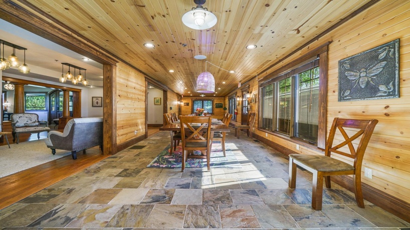 409 State, FRANKLIN GROVE, Illinois 61031, 9 Bedrooms Bedrooms, ,9 BathroomsBathrooms,House,For Sale,State,202506483