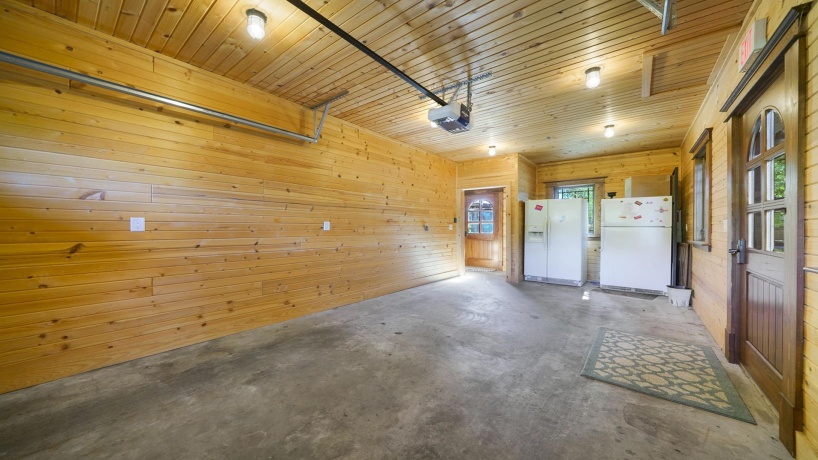 409 State, FRANKLIN GROVE, Illinois 61031, 9 Bedrooms Bedrooms, ,9 BathroomsBathrooms,House,For Sale,State,202506483