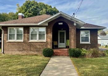 320 Hurlbut, BELVIDERE, Illinois 61008, 3 Bedrooms Bedrooms, ,1 BathroomBathrooms,House,For Sale,Hurlbut,202506485