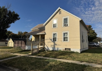 122 Rochester, LANARK, Illinois 61046, 3 Bedrooms Bedrooms, ,1 BathroomBathrooms,House,For Sale,Rochester,202506487