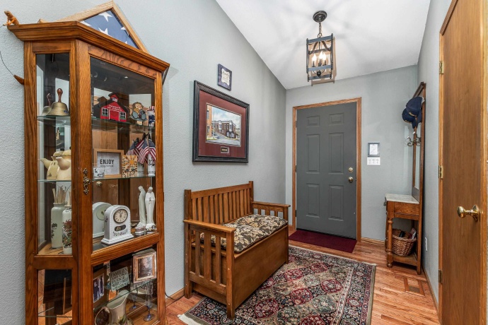 825 Shadow Bluff, GALENA, Illinois 61036, 2 Bedrooms Bedrooms, ,3 BathroomsBathrooms,Condominium,For Sale,Shadow Bluff,202501885