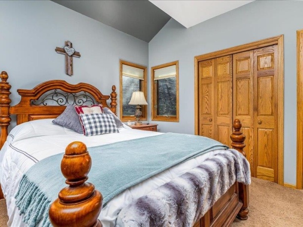 74 Shenandoah, GALENA, Illinois 61036, 4 Bedrooms Bedrooms, ,5 BathroomsBathrooms,House,For Sale,Shenandoah,202401722