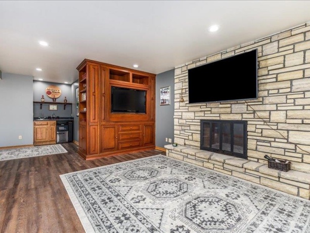 74 Shenandoah, GALENA, Illinois 61036, 4 Bedrooms Bedrooms, ,5 BathroomsBathrooms,House,For Sale,Shenandoah,202401722