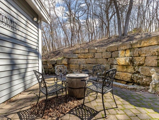 74 Shenandoah, GALENA, Illinois 61036, 4 Bedrooms Bedrooms, ,5 BathroomsBathrooms,House,For Sale,Shenandoah,202401722