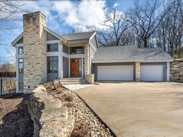 74 Shenandoah, GALENA, Illinois 61036, 4 Bedrooms Bedrooms, ,5 BathroomsBathrooms,House,For Sale,Shenandoah,202401722