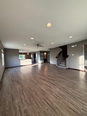 714 Greenlee, WINNEBAGO, Illinois 61088, 3 Bedrooms Bedrooms, ,2 BathroomsBathrooms,House,For Sale,Greenlee,202506493