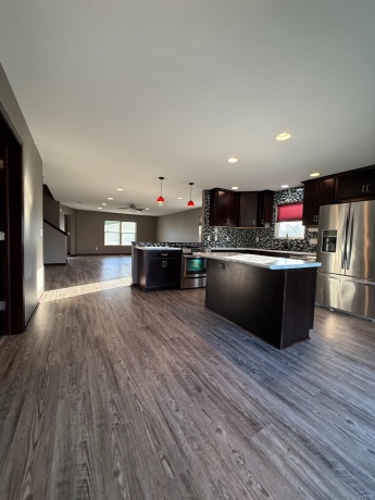 714 Greenlee, WINNEBAGO, Illinois 61088, 3 Bedrooms Bedrooms, ,2 BathroomsBathrooms,House,For Sale,Greenlee,202506493