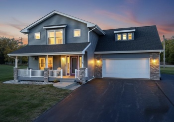 714 Greenlee, WINNEBAGO, Illinois 61088, 3 Bedrooms Bedrooms, ,2 BathroomsBathrooms,House,For Sale,Greenlee,202506493