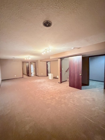 714 Greenlee, WINNEBAGO, Illinois 61088, 3 Bedrooms Bedrooms, ,2 BathroomsBathrooms,House,For Sale,Greenlee,202506493