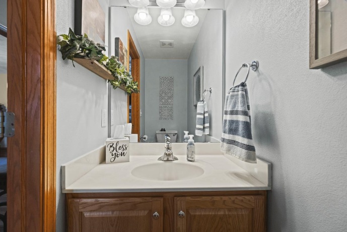 2909 Culver, POPLAR GROVE, Illinois 61065, 3 Bedrooms Bedrooms, ,3 BathroomsBathrooms,House,For Sale,Culver,202505716