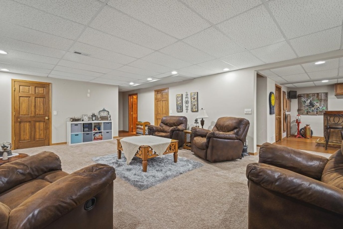 2909 Culver, POPLAR GROVE, Illinois 61065, 3 Bedrooms Bedrooms, ,3 BathroomsBathrooms,House,For Sale,Culver,202505716