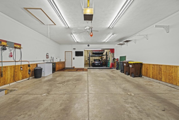 2909 Culver, POPLAR GROVE, Illinois 61065, 3 Bedrooms Bedrooms, ,3 BathroomsBathrooms,House,For Sale,Culver,202505716